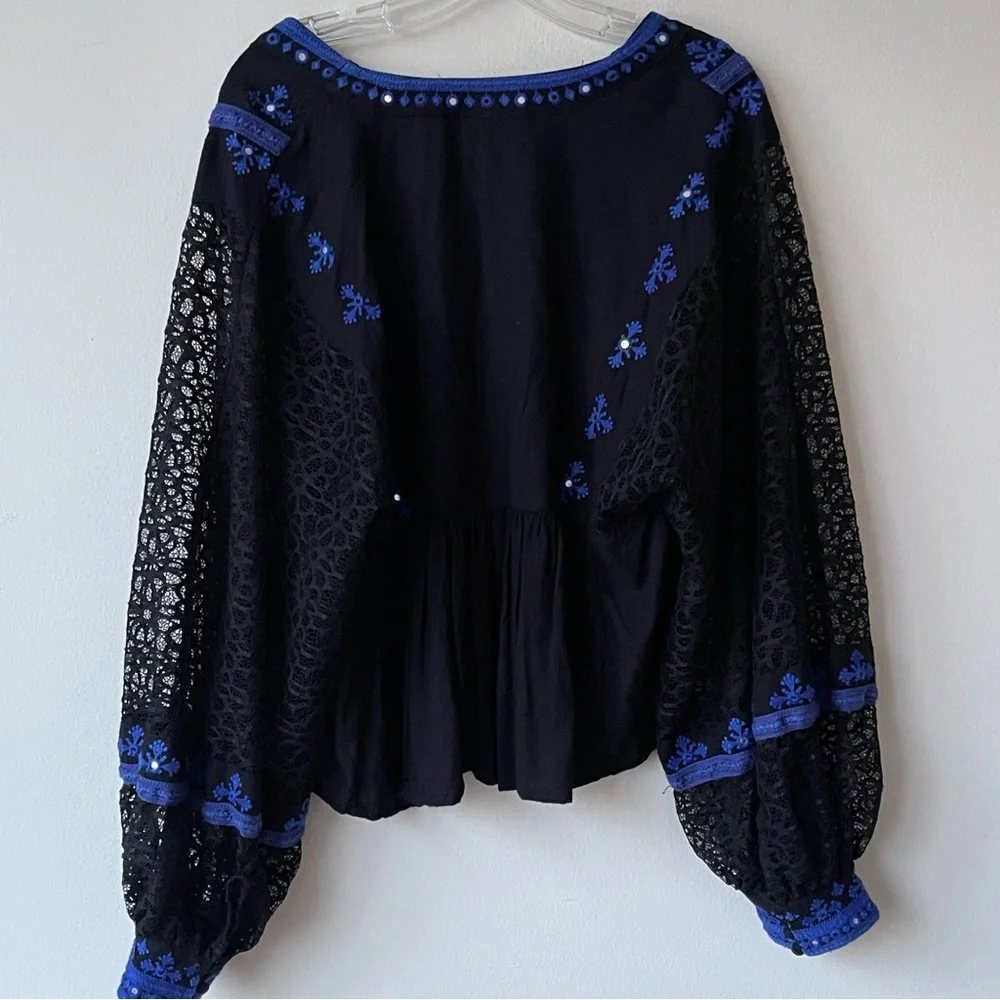 FREE PEOPLE Boogie All Night Peasant Blouse Embroidered Mirror Lace Size Large